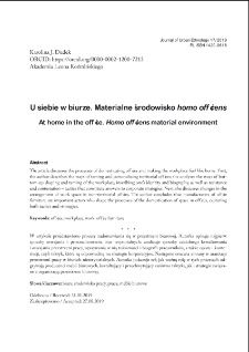 U siebie w biurze. Materialne środowisko homo officens