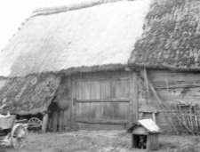 On a barns roof so-called 