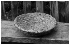 A small bread proofing basket