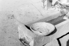 A small bread proofing basket