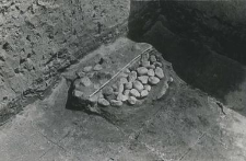 Deep trench outside the collegiate church (from the south), hearth no 2, from the north-west