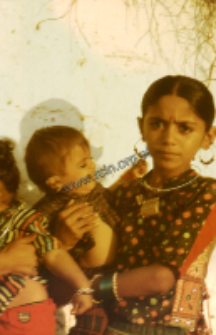 Portrait of children, kachchi rabari (Iconographic document)