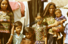 Portrait of women and children,kachchi rabari (Iconographic document)