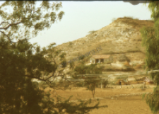 Old and new hut (Iconographic document)