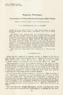 Concentrations of carbon dioxide and oxygen in mole tunnels