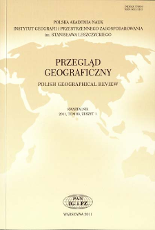 Identyfikacja małych zlewni podatnych na formowanie gwałtownych wezbrań (na przykładzie Pog&oacute;rza Dynowskiego, Strzyżowskiego i Przemyskiego) = The identyfication of small drainage basins prone to flash-flood creation (as exemplified by the Dyn&oacute;w, Strzyż&oacute;w and Przemyśl foothill areas)
