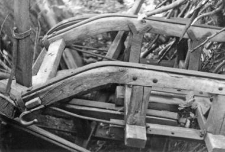 Front part of a two-piece sleigh