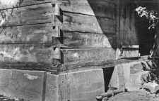 Log house