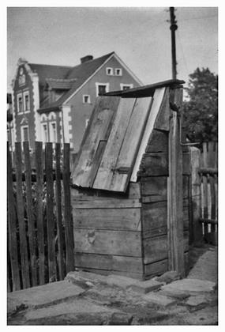 A well with a winch