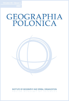 Towards a quantitative reconstruction of lake trophic state in temperate lakes using subfossil cladocera and diatoms: Composition of a training set from NE Poland