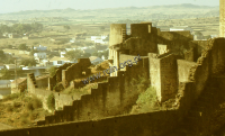 Ruiny zamku w Gadhsisar (Dokument ikonograficzny)