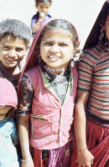 Portrait of children, kachchi rabari (Iconographic document)