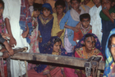 Kobiety i dzieci z plemienia Mallikani Jat, Sindh (Dokument ikonograficzny)