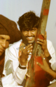 Evening singing (bhajan) of kachchi rabari (Iconographic document)