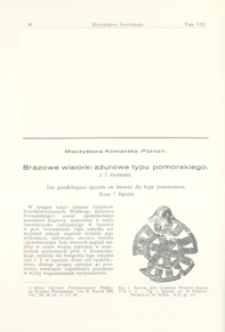 Brązowe wisiorki ażurowe typu pomorskiego